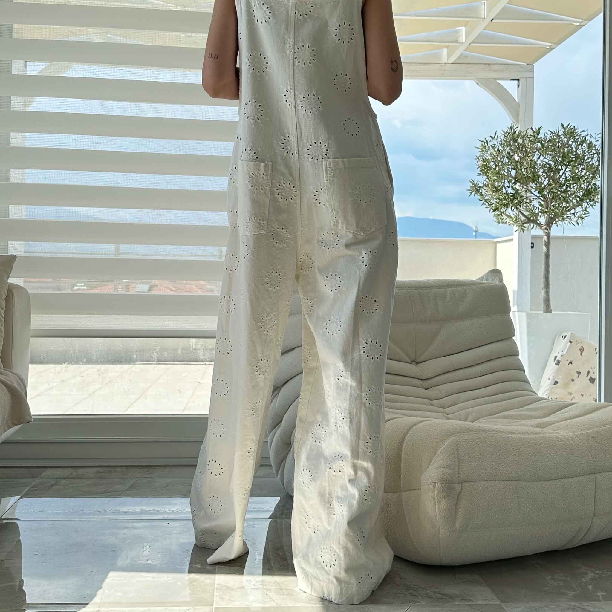 Broderie Anglaise
