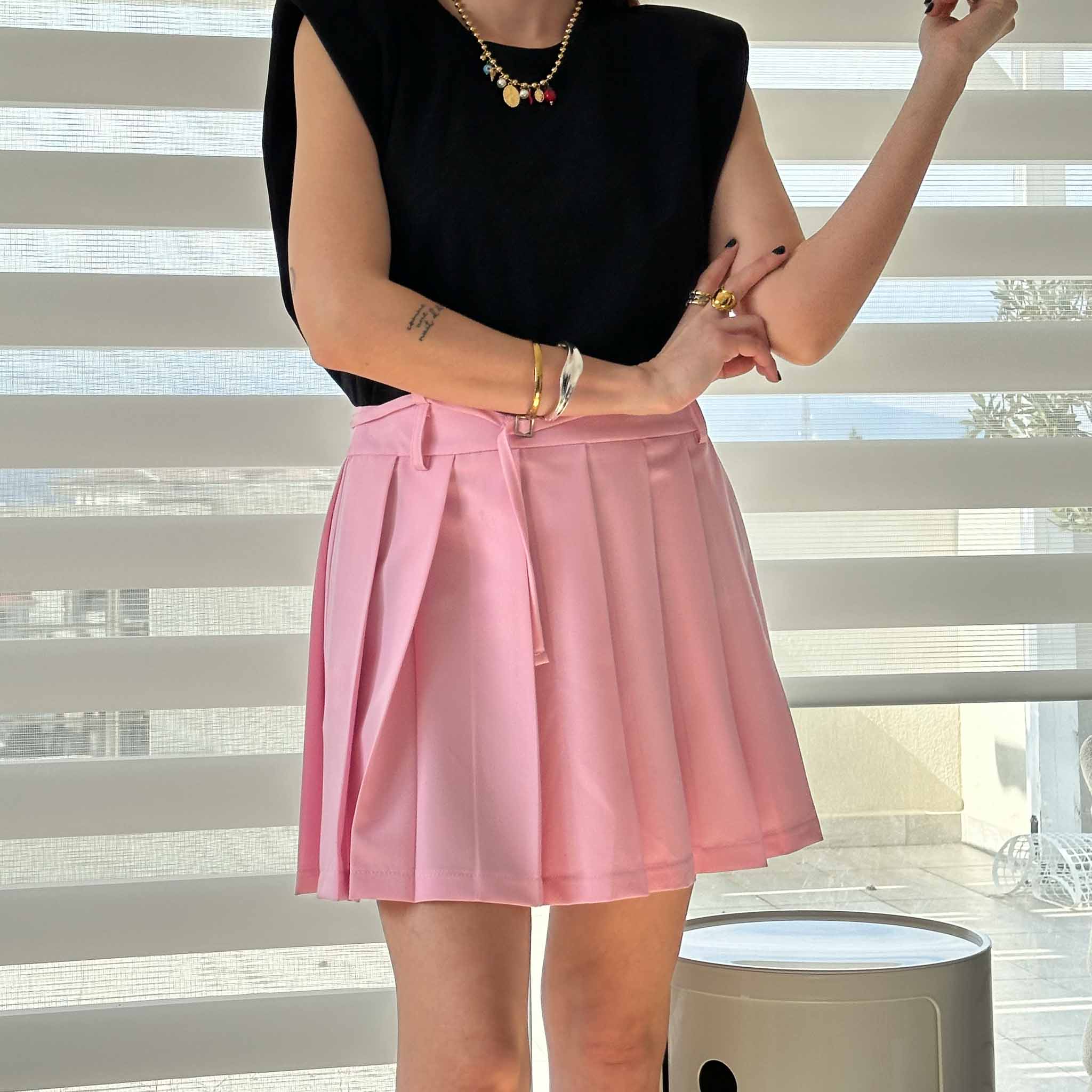 Bubblegum Pleated Skirt