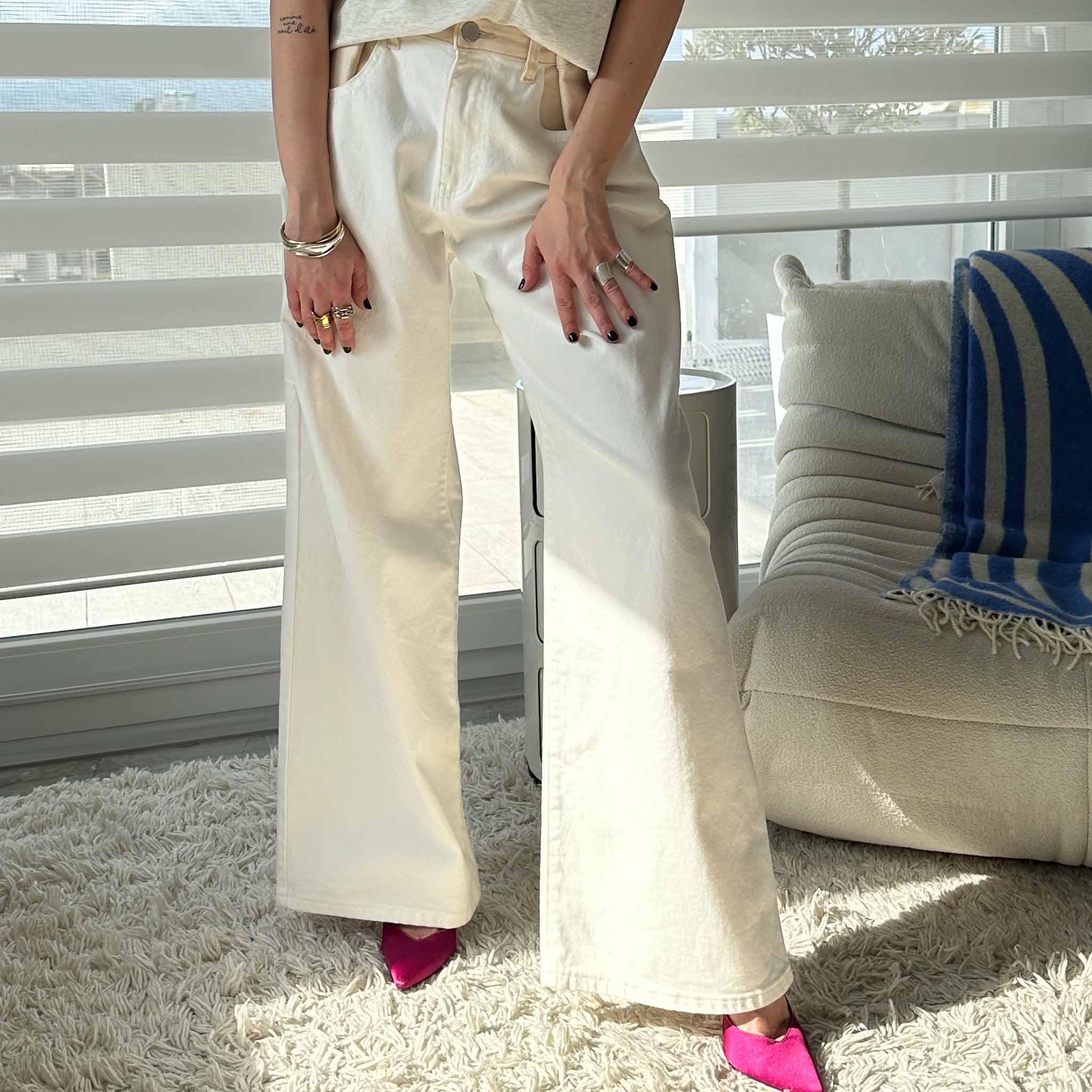 Cream Flow Jeans